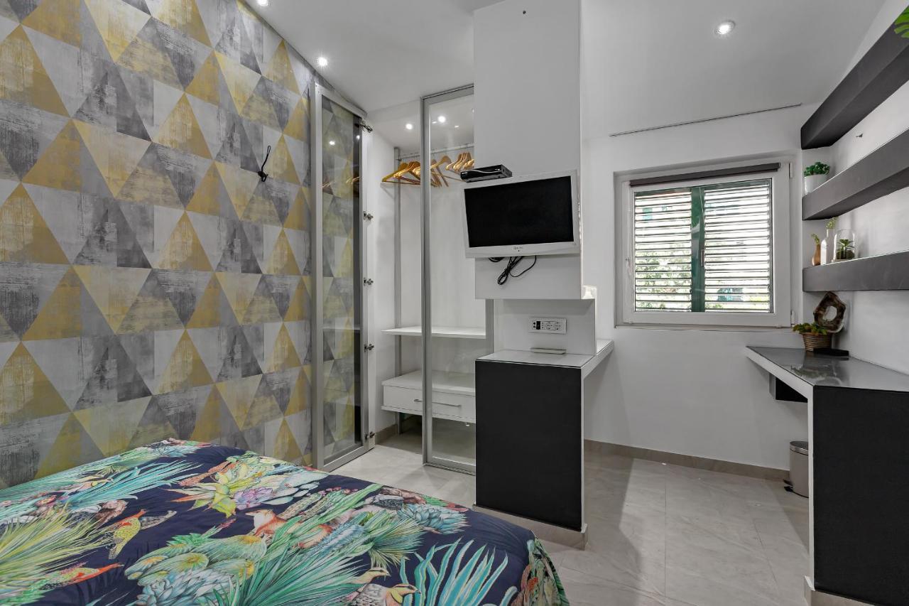 Apartments L & F Makarska Buitenkant foto